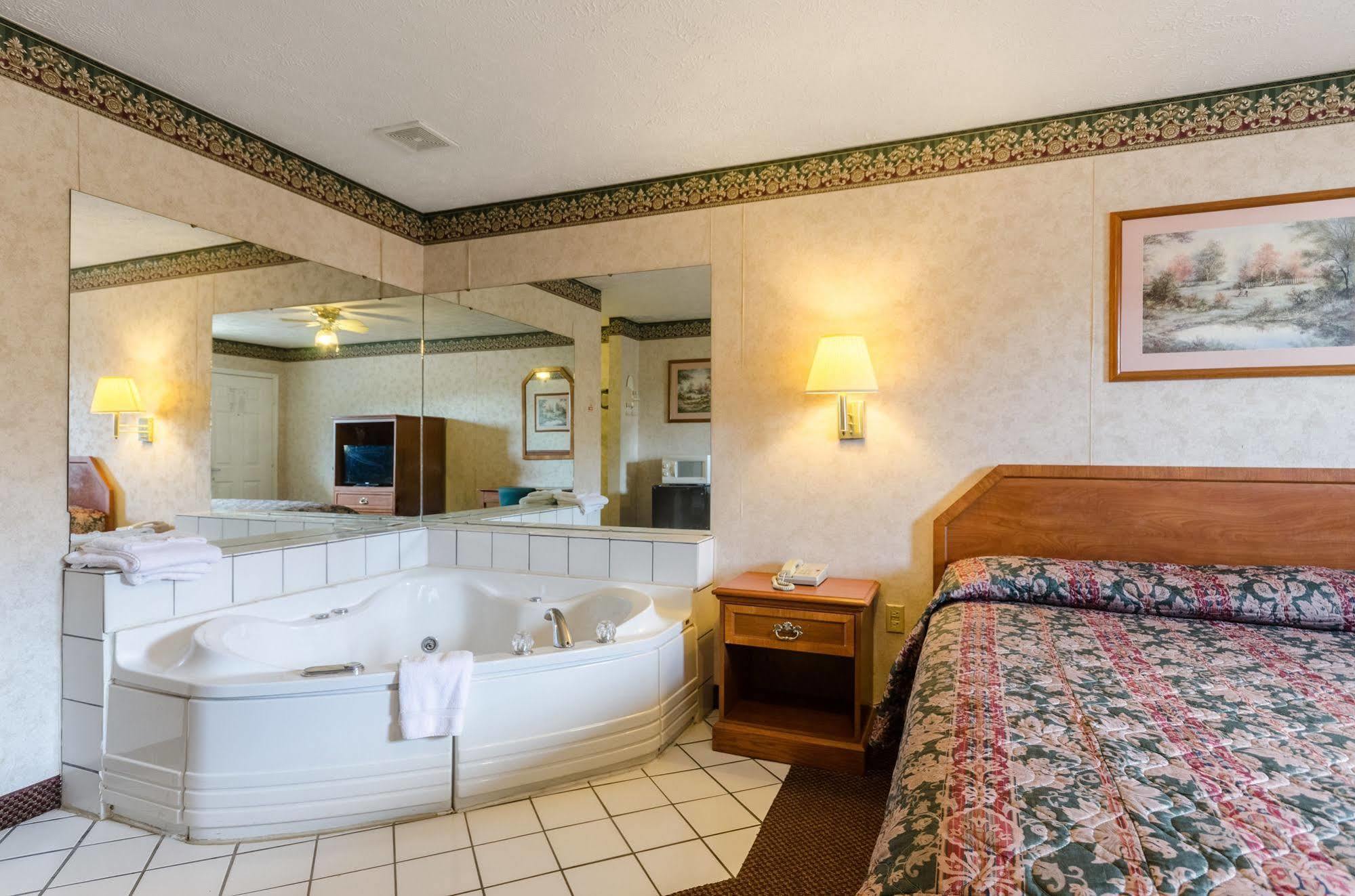 Deerfield Inn Parsons 외부 사진